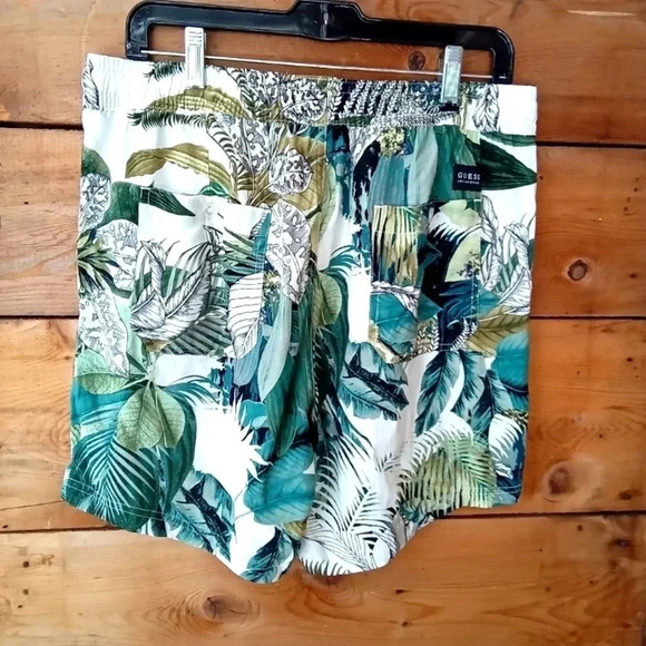 Guess Shorts M - Picture 3 of 7